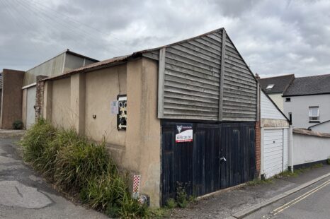 Sheldon Ln, Exeter for sale - Building Photo - Image 1 of 5