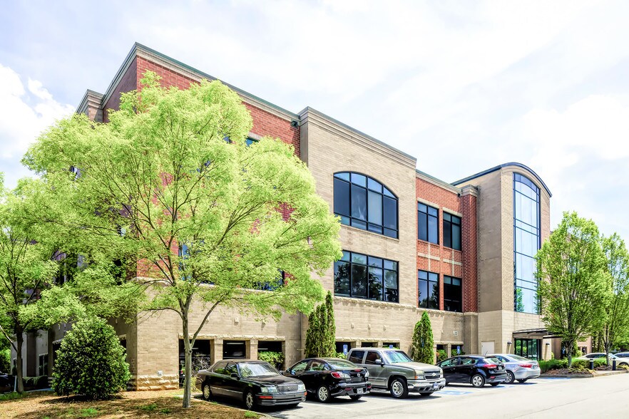 2736 Meadow Church Rd, Duluth, GA 30097 (Meridian at Sugarloaf