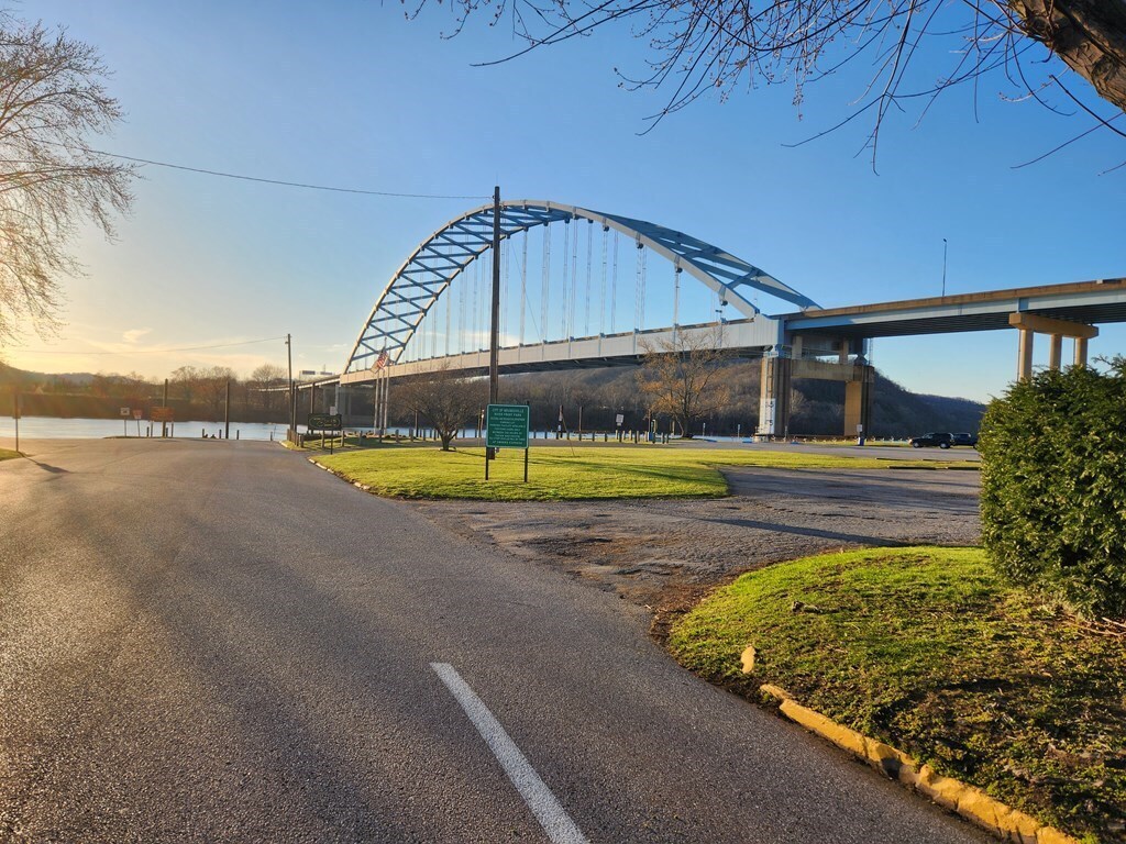 107 13th St, Moundsville, WV for sale Building Photo- Image 1 of 14