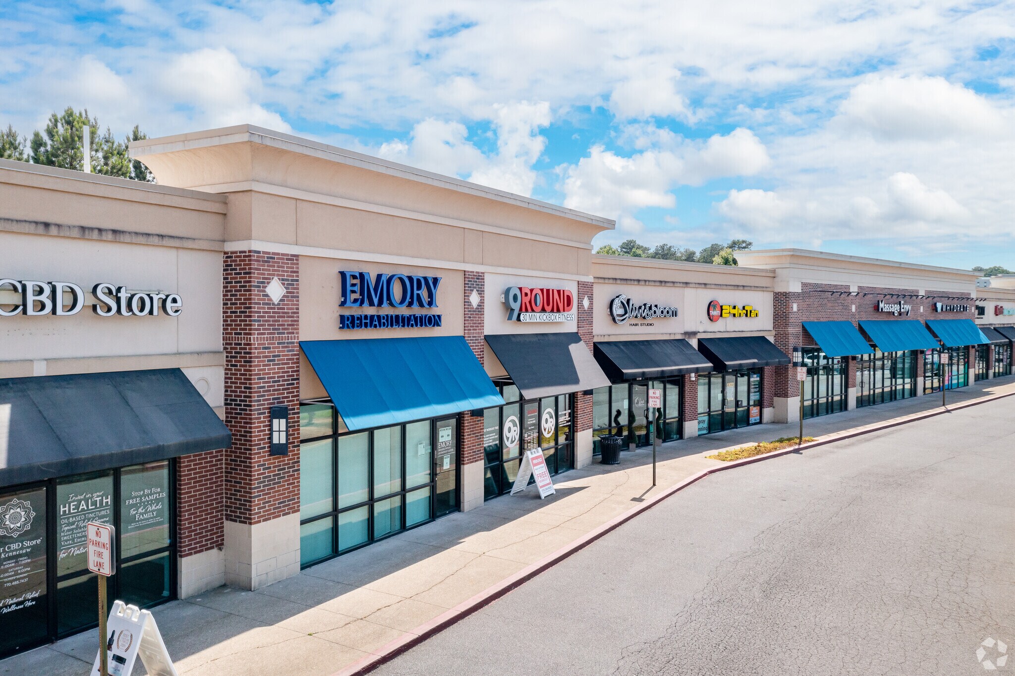 Chastain Rd, Kennesaw, GA for lease Primary Photo- Image 1 of 8
