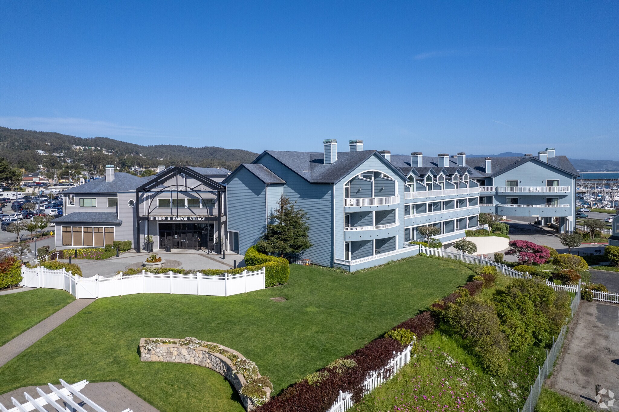 270 Capistrano Rd, Half Moon Bay, CA for sale Primary Photo- Image 1 of 1