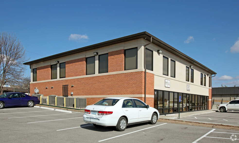 2880 Netherton Dr, Saint Louis, MO for lease - Building Photo - Image 1 of 1