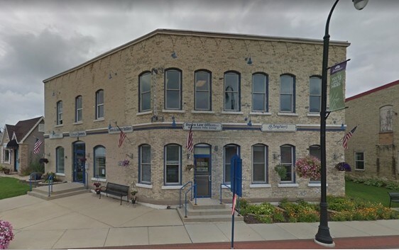 101 E Main St, Waunakee, WI for sale Primary Photo- Image 1 of 1