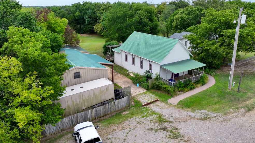 1916 W Highway 66, Stroud, OK for sale - Building Photo - Image 2 of 40