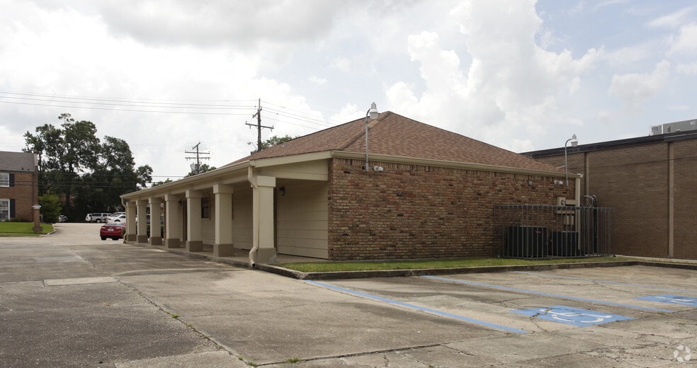 4811 North Blvd, Baton Rouge, LA for sale - Building Photo - Image 2 of 2
