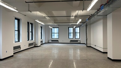 111 John St, New York, NY for lease Building Photo- Image 2 of 2