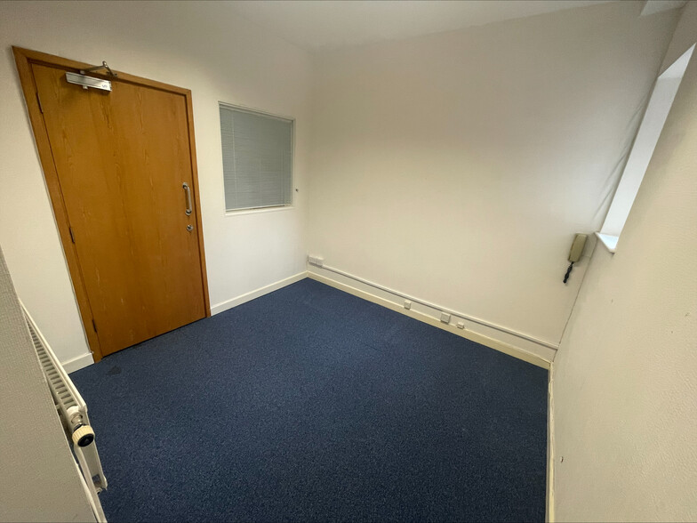 10-11 Vyse St, Birmingham for lease - Interior Photo - Image 3 of 8