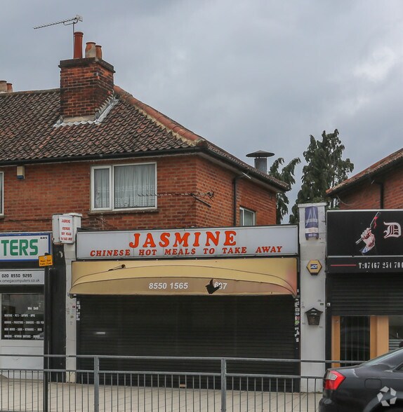 687 Cranbrook Rd, Ilford for sale - Primary Photo - Image 1 of 1
