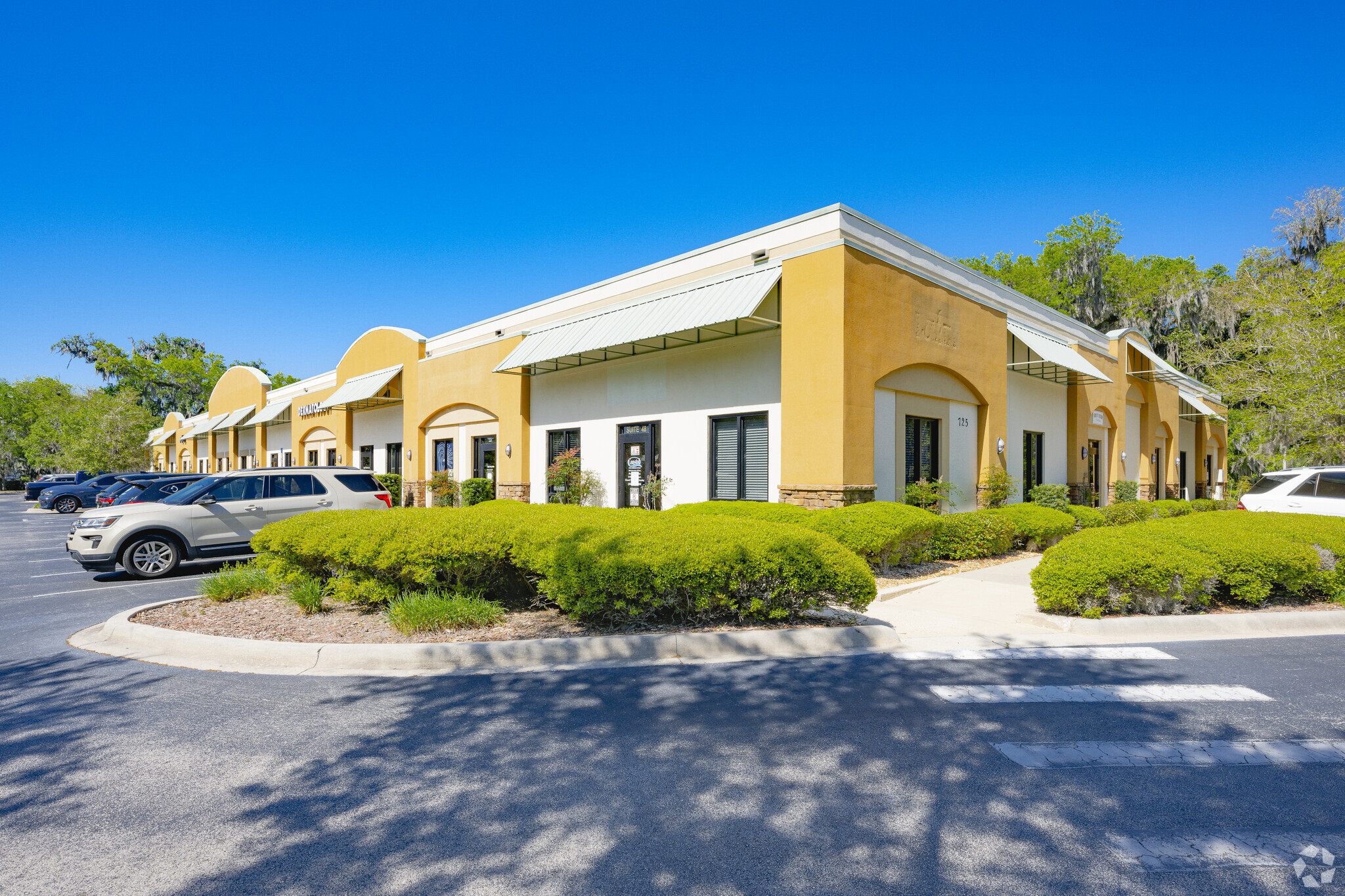 725 W Granada Blvd, Ormond Beach, FL for sale Primary Photo- Image 1 of 1