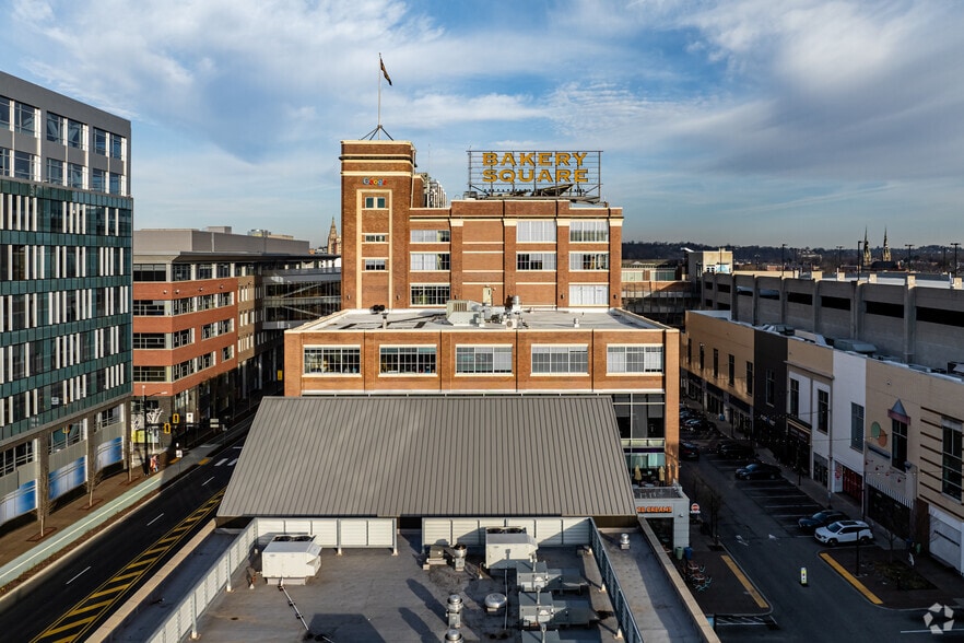 6425 Penn Ave, Pittsburgh, PA for lease - Building Photo - Image 3 of 15