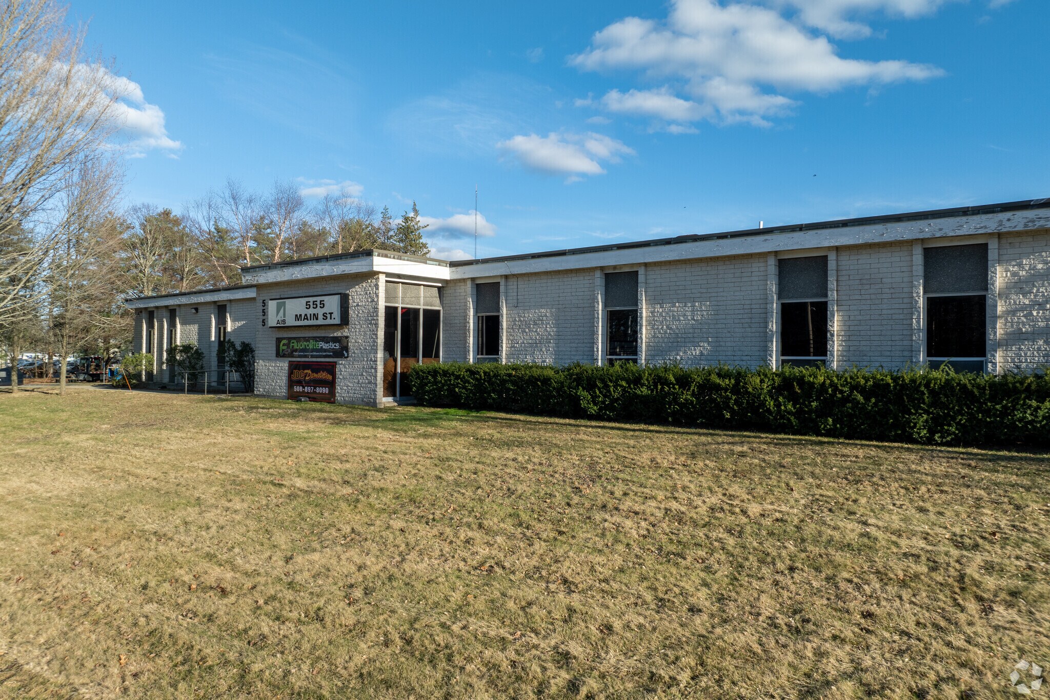 555 Main St, Hudson, MA for sale Primary Photo- Image 1 of 1