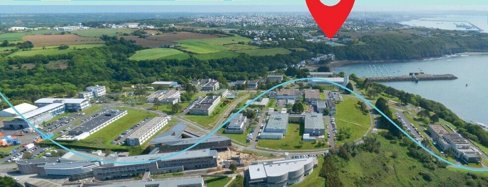 Office in Brest for lease - Building Photo - Image 2 of 3