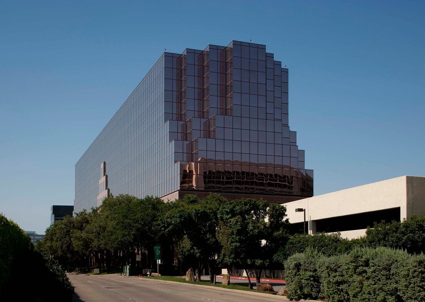 14841 N Dallas Pky, Addison, TX for lease - Building Photo - Image 3 of 37