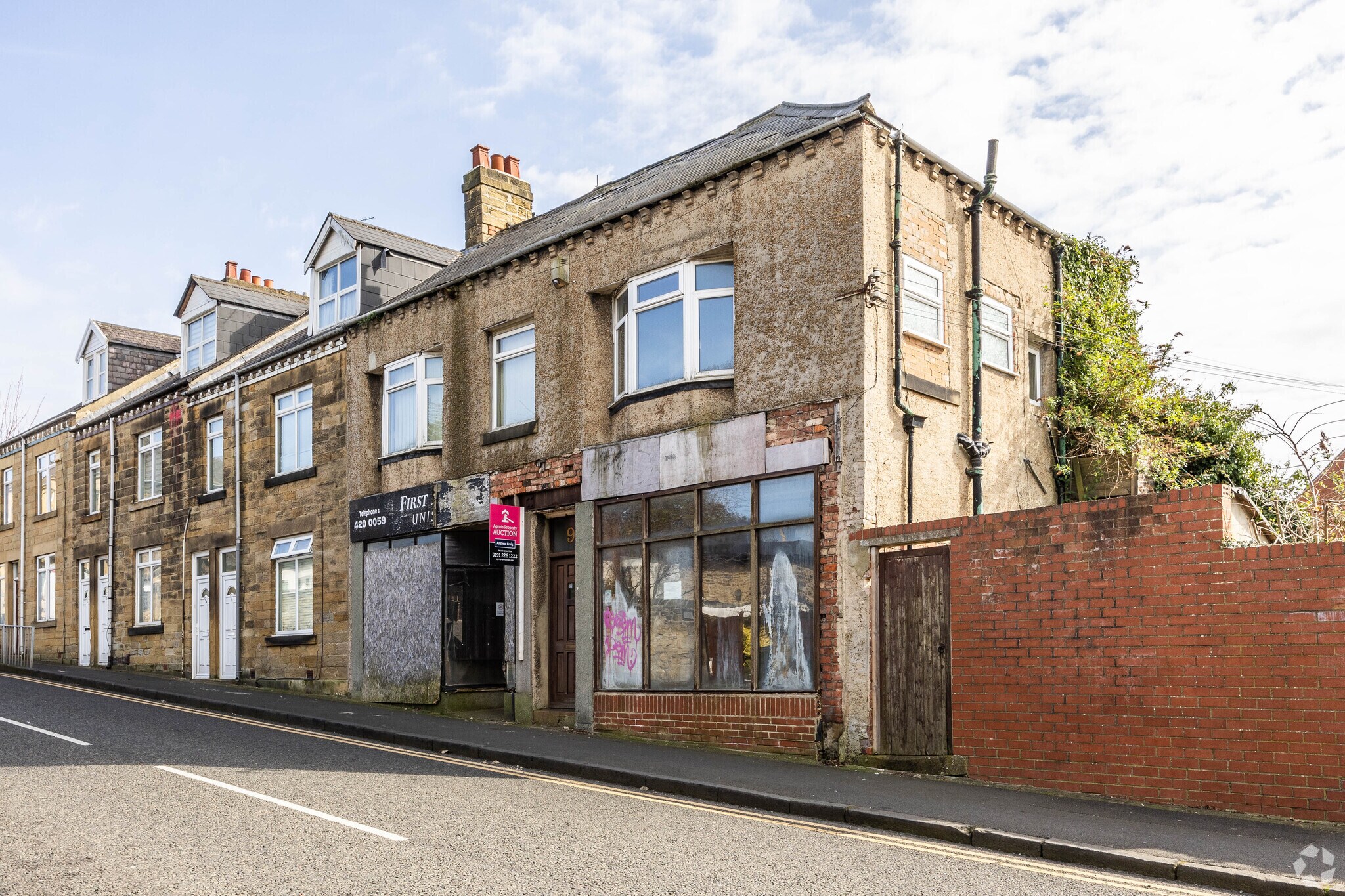 7-9 Belle Vue Bank, Gateshead for sale Primary Photo- Image 1 of 4