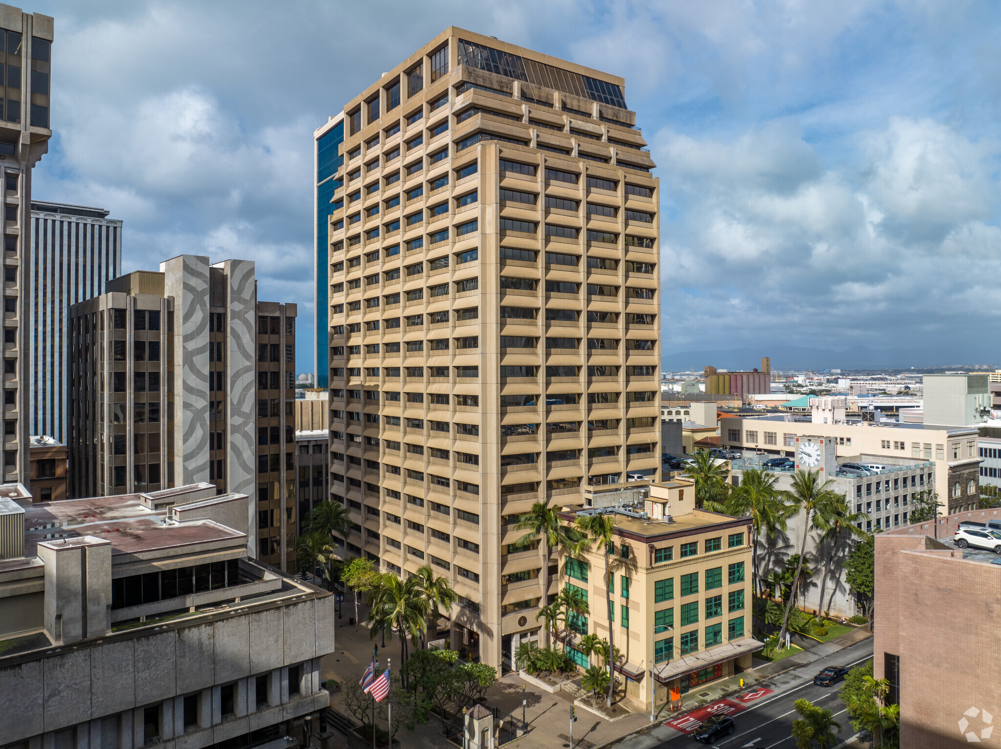 900 Fort Street Mall, Honolulu, HI for lease Primary Photo- Image 1 of 7