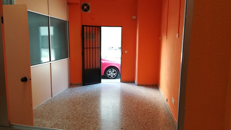 Retail in Algemesí, Valencia for lease - Building Photo - Image 3 of 7