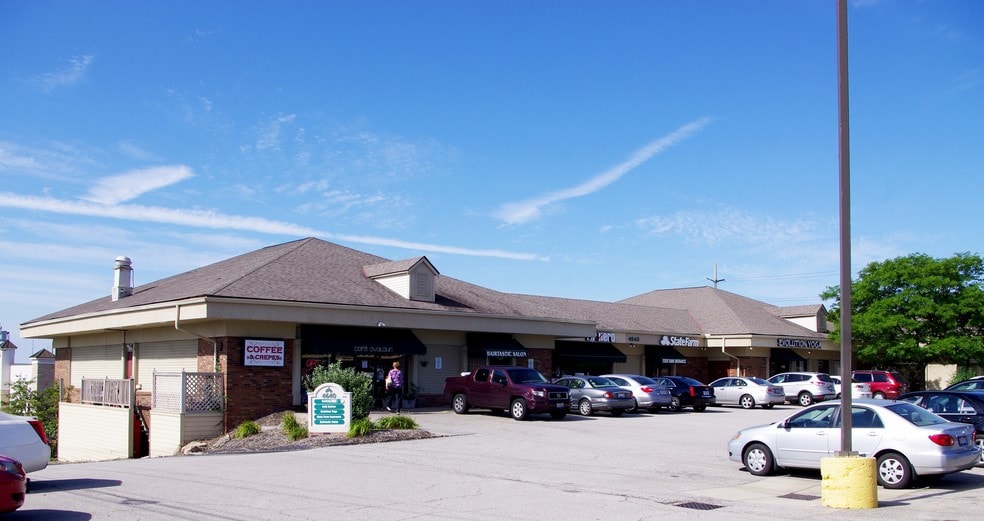 4620 Richmond Rd, Warrensville Heights, OH 44128