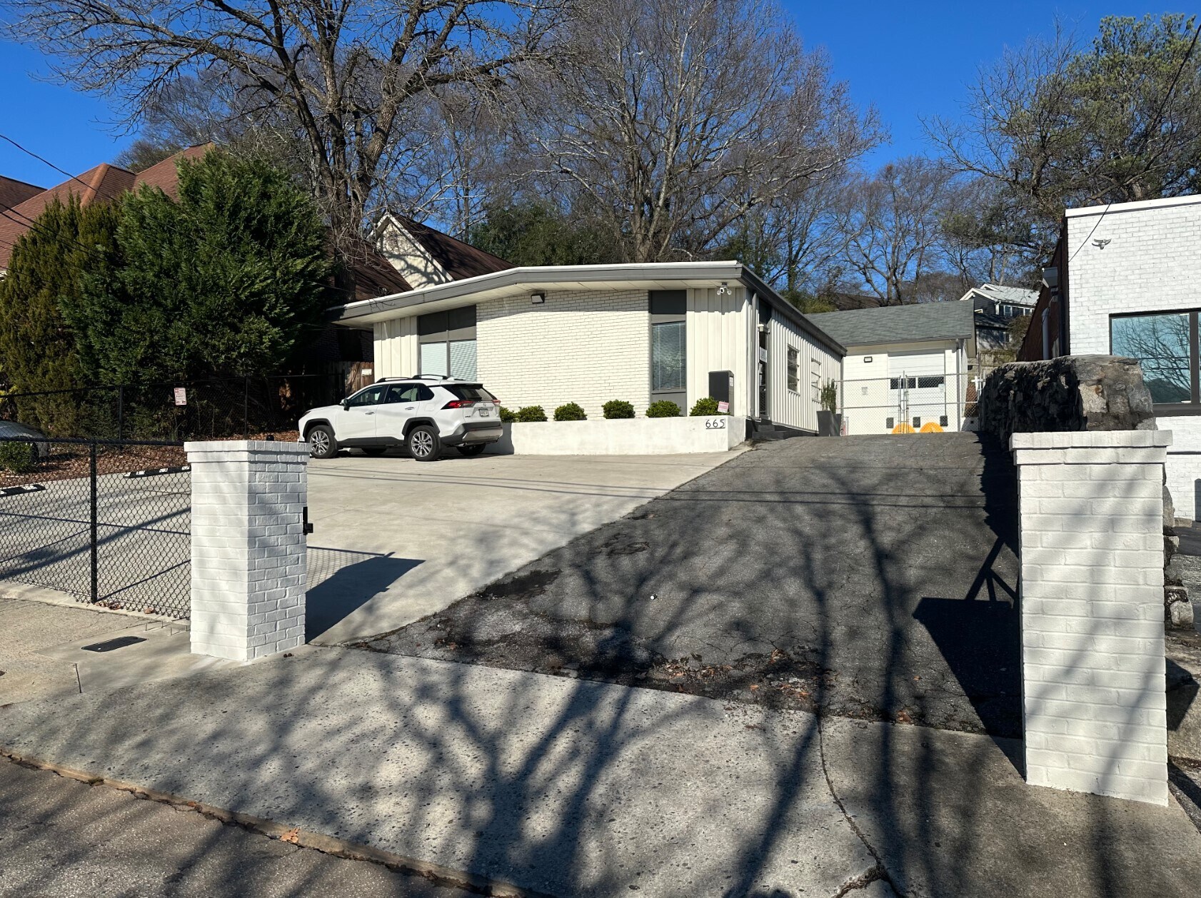 665 Antone St NW, Atlanta, GA for sale Primary Photo- Image 1 of 4