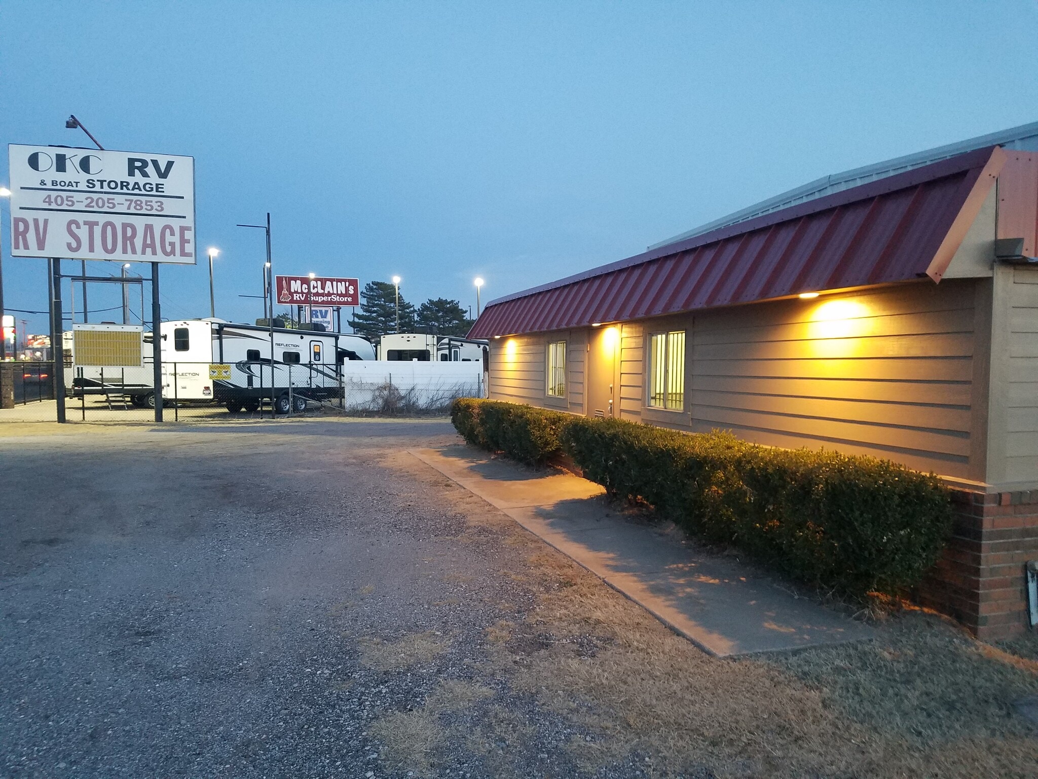 7200 W Reno Ave, Oklahoma City, OK for lease Primary Photo- Image 1 of 11