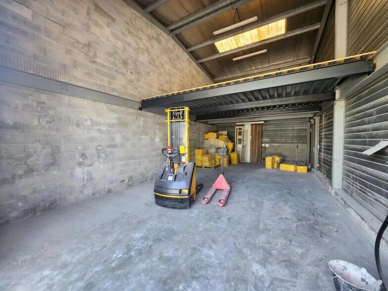 Flex in Montpellier for lease - Building Photo - Image 3 of 5