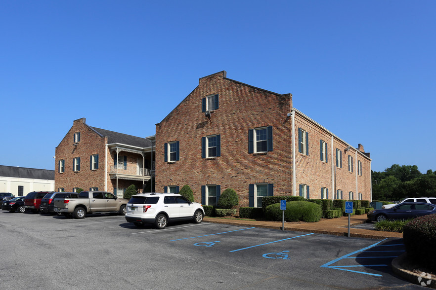 3660 Dauphin St, Mobile, AL for sale - Building Photo - Image 1 of 1