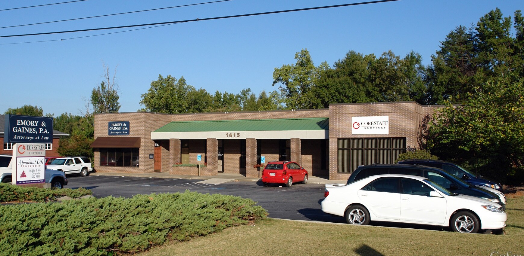 1615 Wade Hampton Blvd, Greenville, SC 29609