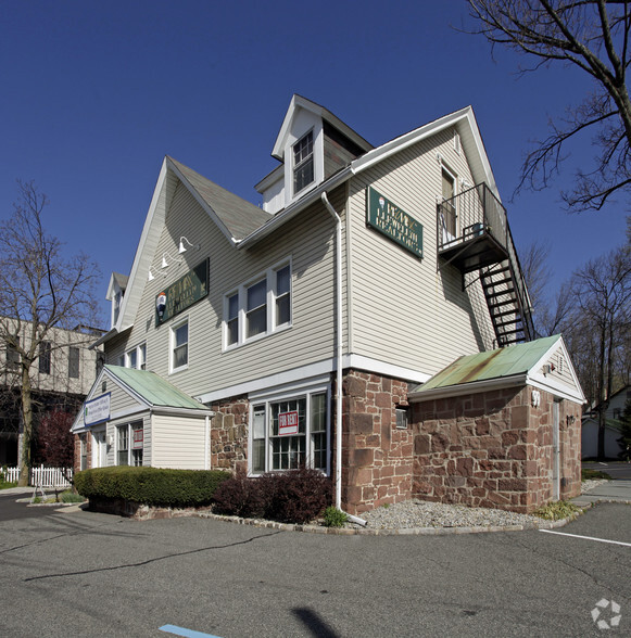 99 Northfield Ave, West Orange, NJ for lease - Building Photo - Image 3 of 16