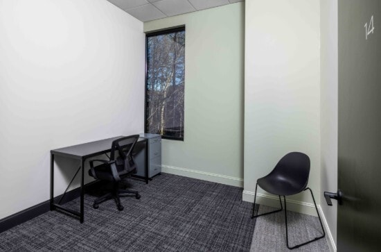 3375 Oak Harbor Dr., Peachtree Corners, GA for lease Interior Photo- Image 1 of 1