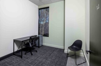 3375 Oak Harbor Dr., Peachtree Corners, GA for lease Interior Photo- Image 1 of 1