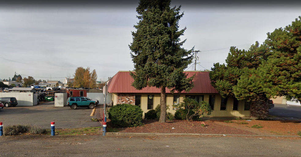 5605-5621 NE 105th Ave, Portland, OR for lease - Building Photo - Image 3 of 3