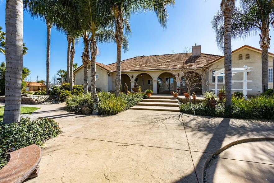 4543 McGee Ave, Modesto, CA for sale - Building Photo - Image 3 of 16