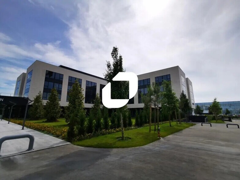 Office in Jossigny for sale - Building Photo - Image 2 of 13