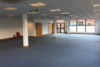 White Lion Rd, Amersham for lease Interior Photo- Image 1 of 2