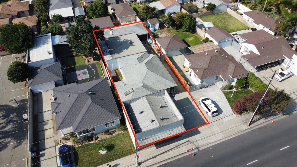 15709 Bellflower Blvd, Bellflower, CA for sale - Building Photo - Image 2 of 78
