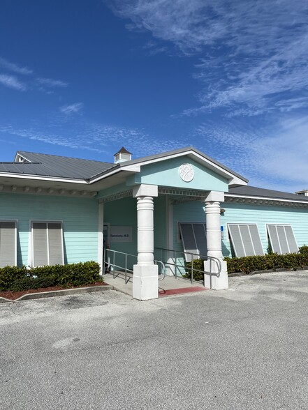 1315 Valentine St, Melbourne, FL for sale - Primary Photo - Image 1 of 1