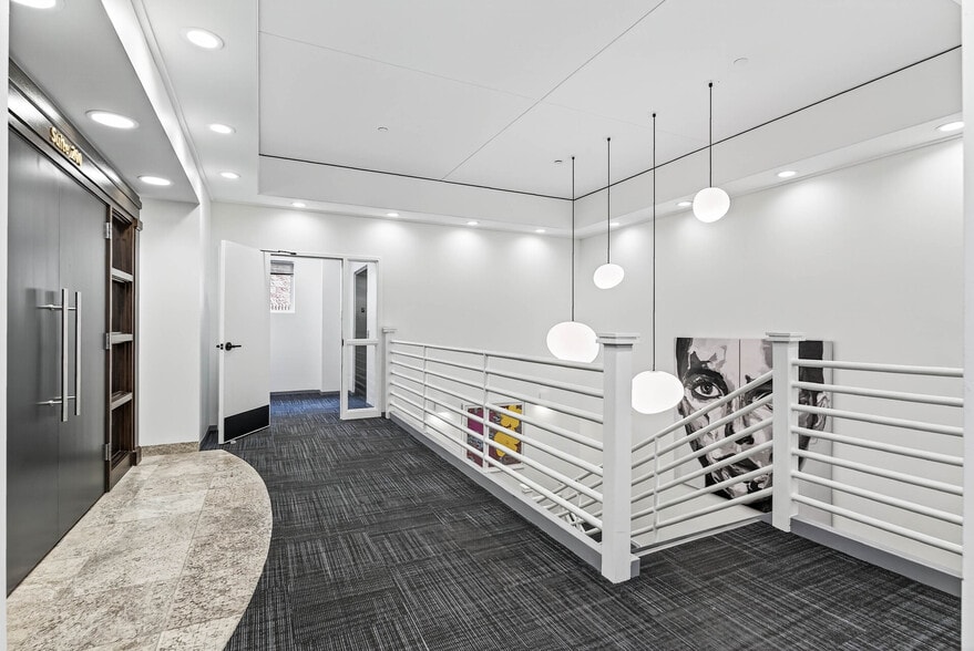 3925 W 50th St, Edina, MN for lease - Interior Photo - Image 3 of 7