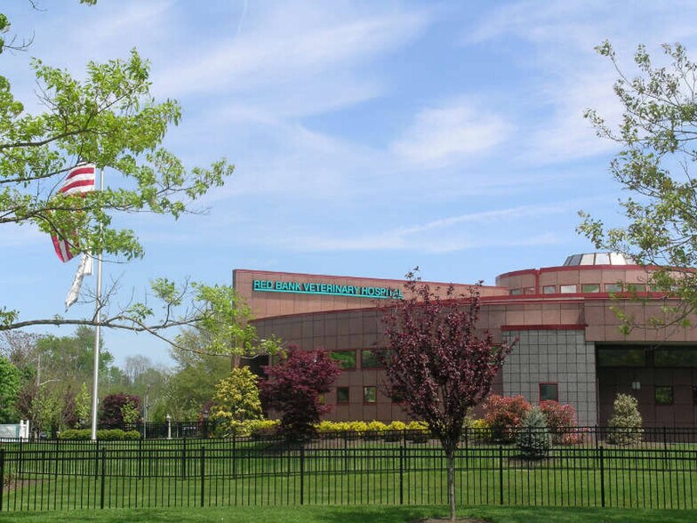 197 Hance Ave, Tinton Falls, NJ for lease - Building Photo - Image 3 of 3