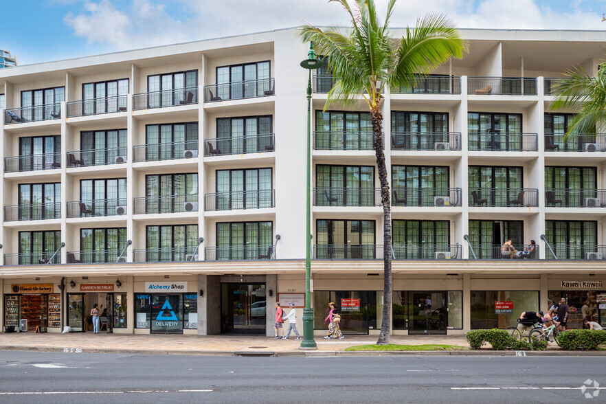 2131 Kalakaua Ave, Honolulu, HI for lease - Building Photo - Image 3 of 5