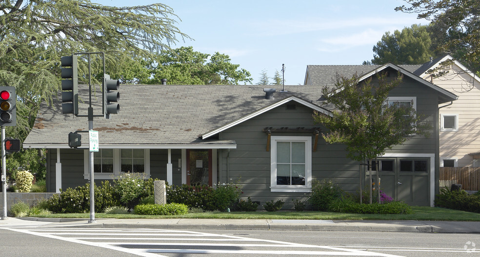 300 Diablo Rd, Danville, CA for lease - Building Photo - Image 1 of 4