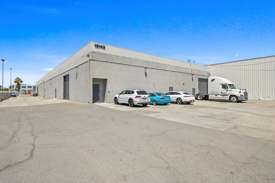 19143 S Hamilton Ave, Gardena, CA for sale - Building Photo - Image 3 of 11
