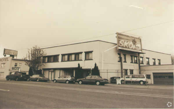 3331 NE Sandy Blvd, Portland, OR for sale - Building Photo - Image 3 of 5