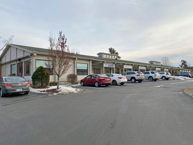 14 Broad St, Nashua, NH 03064