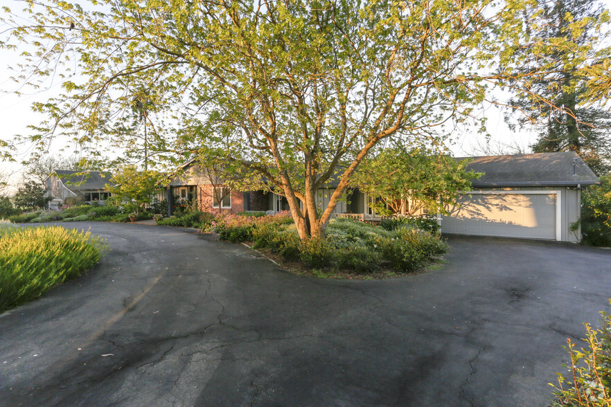 7300 Lakeville Hwy, Petaluma, CA for sale - Primary Photo - Image 1 of 1