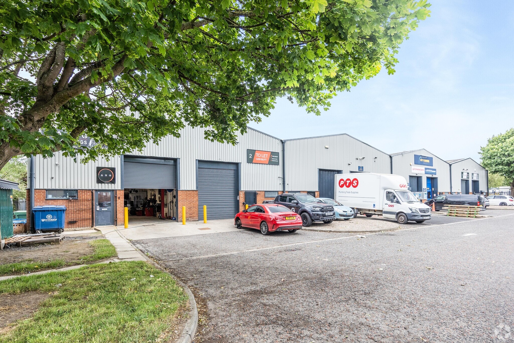 Cleveland St, Darlington for lease Primary Photo- Image 1 of 3