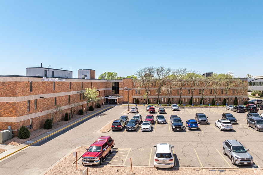 500 Osborne Rd NE, Fridley, MN for sale - Primary Photo - Image 1 of 1