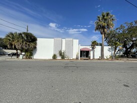 6,000+/- Warehouse, Office, Retail US Hwy 27 - Warehouse