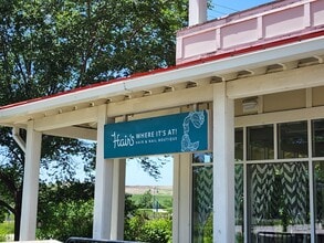 970 Harris Rd, Grayslake, IL for lease Building Photo- Image 1 of 14