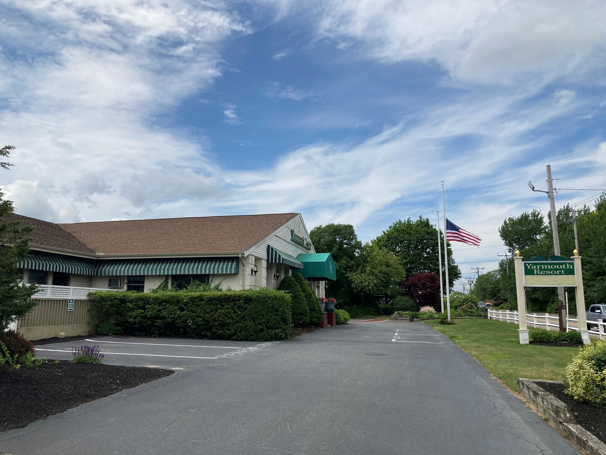 343 Route 28, West Yarmouth, MA 02673 The Yarmouth Resort