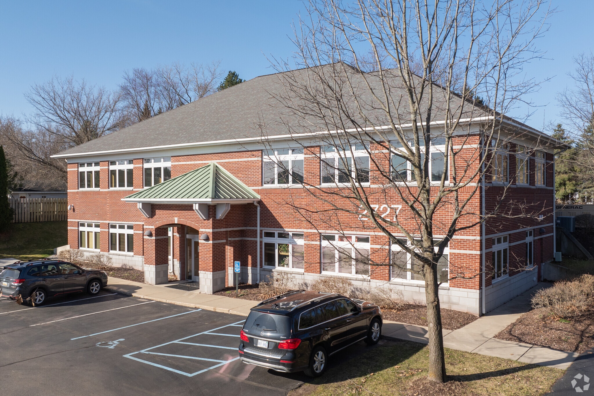 2727 E Beltline Ave NE, Grand Rapids, MI for lease Primary Photo- Image 1 of 6
