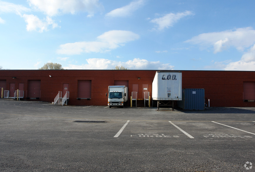 4370-4384 Lottsford Vista Rd, Lanham, MD for lease - Building Photo - Image 2 of 3